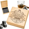 KAMIENIE DO WHISKY KAMIENNE KOSTKI GRANIT w drewnianym pudełku z grawerem
