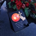 Znicz solarny STATUETKA NA CMENTARZ KOLOROWY LED lampka na grób DUŻY