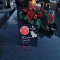 Znicz solarny STATUETKA NA CMENTARZ KOLOROWY LED lampka na grób DUŻY