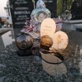 Znicz LED STATUETKA Złota NA CMENTARZ GRÓB DUŻA wieczna lampka nagrobna