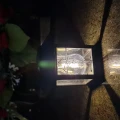 ZNICZ SOLARNY LED LAMPION NA GRÓB STATUETKA NA CMENTARZ Z KRZYŻEM