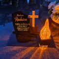 DEKORACJA na grób ZNICZ podstawka na cmentarz LAMPKA LED wieczna latarenka