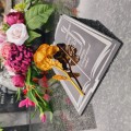 DEKORACJA na grób GRAWEROWANY ZNICZ podstawka na cmentarz RÓŻA DLA TATY