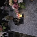 DEKORACJA na grób GRAWEROWANY ZNICZ podstawka na cmentarz RÓŻA DLA MAMY