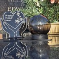 ZNICZ na Grób Cmentarz LED ZNICZ SOLARNY STATUETKA Nagrobna Wieczna Kula