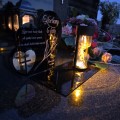 ZNICZ SOLARNY z Grawerem Wieczna Lampka Latarenka LED STATUETKA dla taty