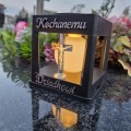 ZNICZ SOLARNY LED LAMPION NA GRÓB STATUETKA NA CMENTARZ Z KRZYŻEM