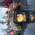ZNICZ SOLARNY LED LAMPION NA GRÓB STATUETKA NA CMENTARZ Z KRZYŻEM