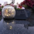 Znicz solarny LED z kulą  STATUETKA NA GRÓB wieczny lampion szkło akryl