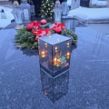 Znicz LED Wielkanocny koszyczek z jajkami lampion na grób dekoracja lustro