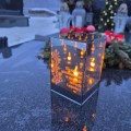 ZNICZ LED LAMPION na GRÓB cmentarz efekt nieskończonego ognia CYTAT RÓŻE