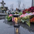 ZNICZ SOLARNY LED LAMPION LAMPA NA GRÓB STATUETKA NA CMENTARZ